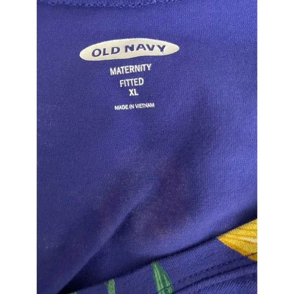 Old Navy Maternity Fitted Blouse XL Scoop Neck Short Sleeve Cotton/Spandex - Picture 5 of 5